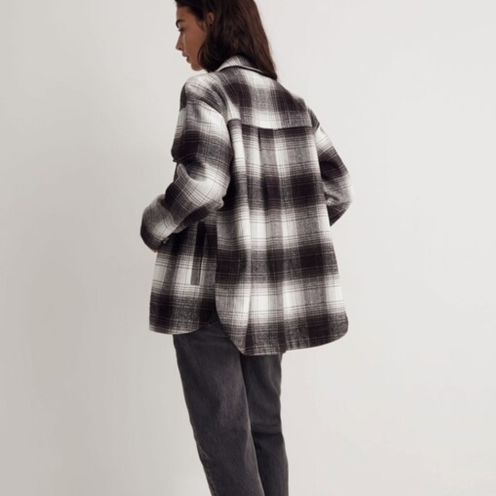Madewell Twill Flannel Shirt-Jacket in Windowpane Plaid small